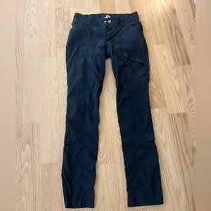 Women's Dry on the Fly Slim Leg Pants